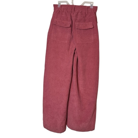 Hunter & Brown Dusty Coral Corduroy Wide Leg Cargo Style Pants Sz. M - Picture 3 of 14